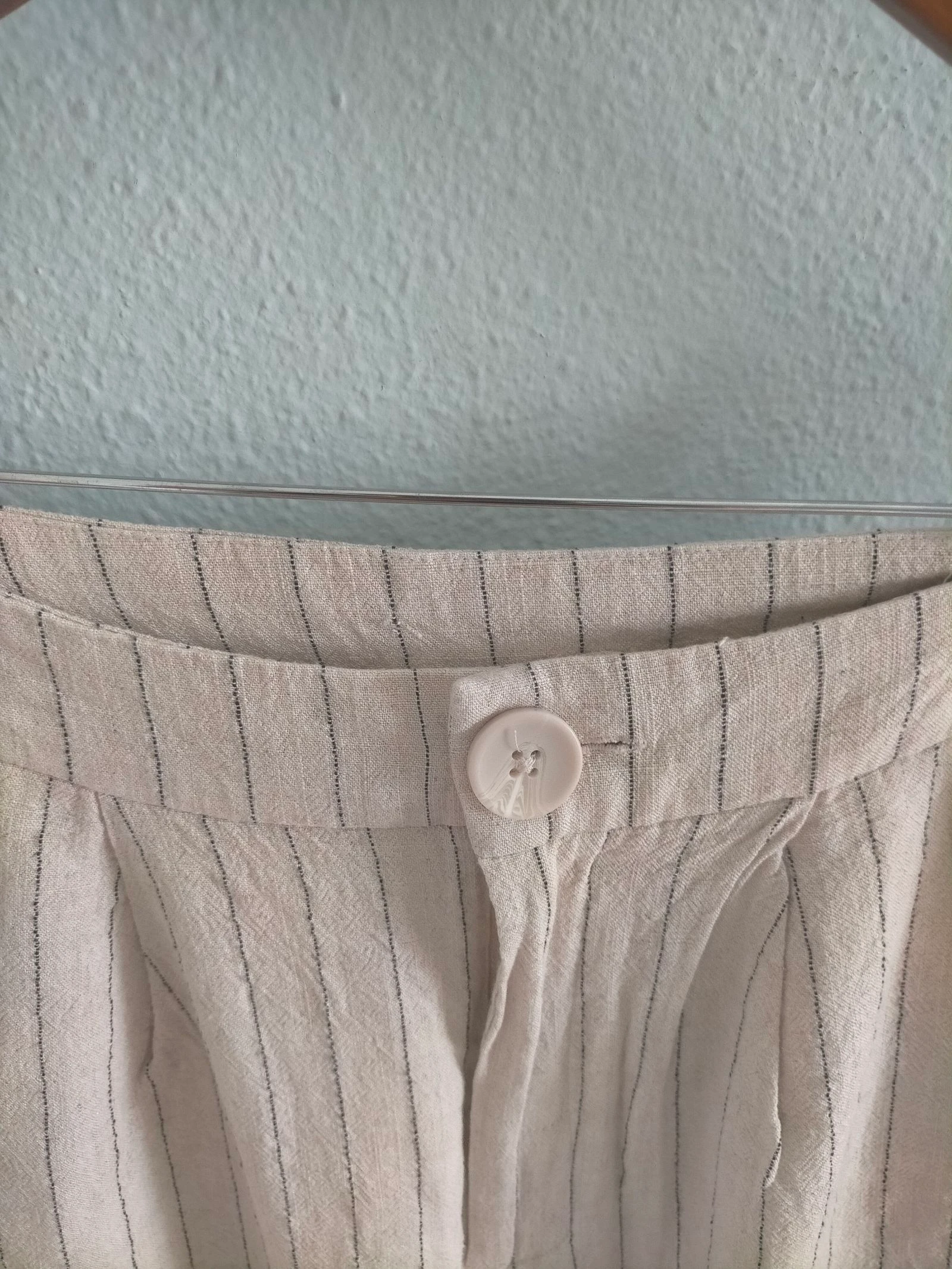 Pantalón lino rayas beige Stradivarius Palazzo Talla S  – photo 3